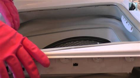Стиральная машина Indesit Witl 106.Замена манжеты люка. - YouTube