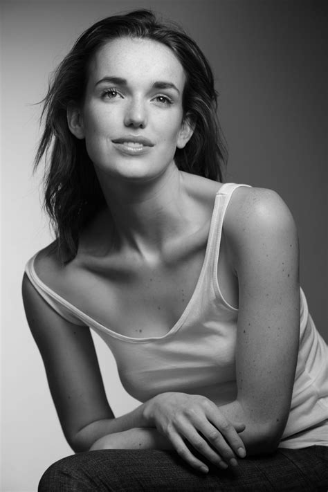 Elizabeth Henstridge | Portraits | Pinterest | Celebs, Actresses and