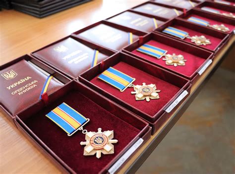 Орденами "За мужність" 3 ступеня від Президента України нагороджені ...