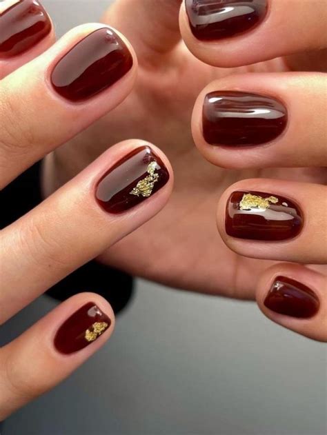 Burgundy and Gold Nails: 55+ Chic Designs Perfect for Winter in 2023 | Gold nails, Maroon nails ...