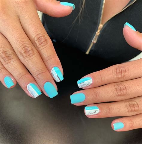 Maria Rubio publicó en Instagram: "Esmaltado permanente hermoso 🦋💓🤗 ...