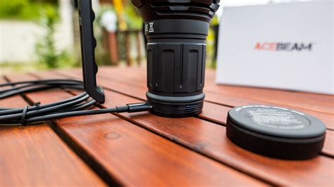 AceBeam X50 2.0: 45000 Lumens USB-C Monster Flashlight (and Emergency ...