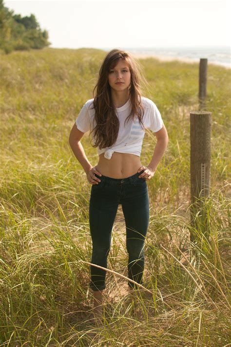 Melissa Benoist by Nick Vorderman : r/CelebsWithPetiteTits