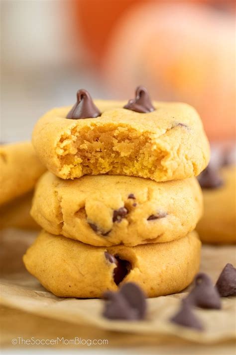 Six Sisters Pumpkin Chocolate Chip Cookies 5