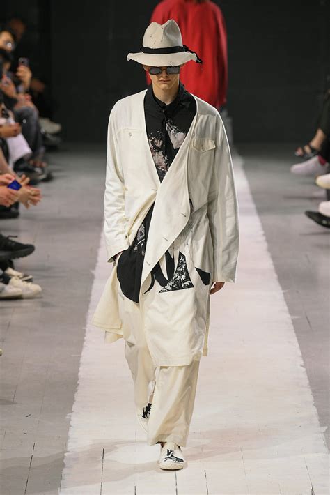 Yohji Yamamoto Spring 2024 Men’s Fashion Show | The Impression