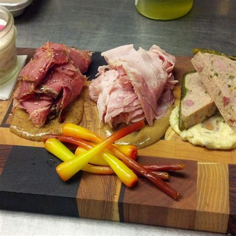 Best Corned Beef In Detroit Area at Marie Vaughan blog