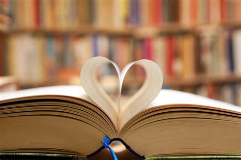 20+ Young Love Books for Free! [PDF]
