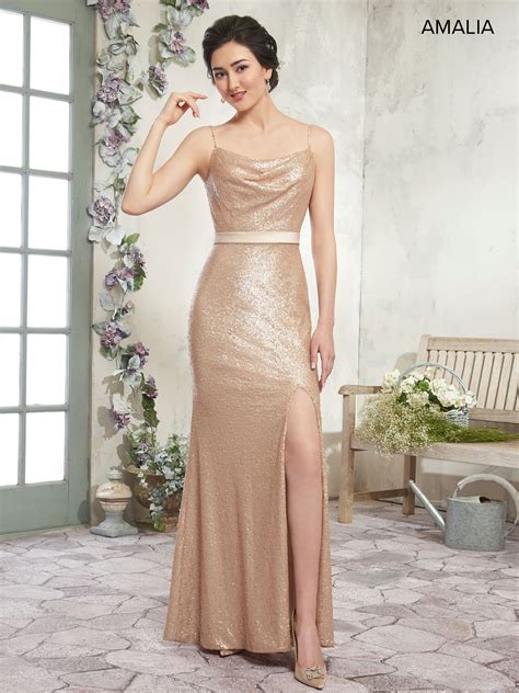 The 10 best dresses for the mother of the Quinceañera