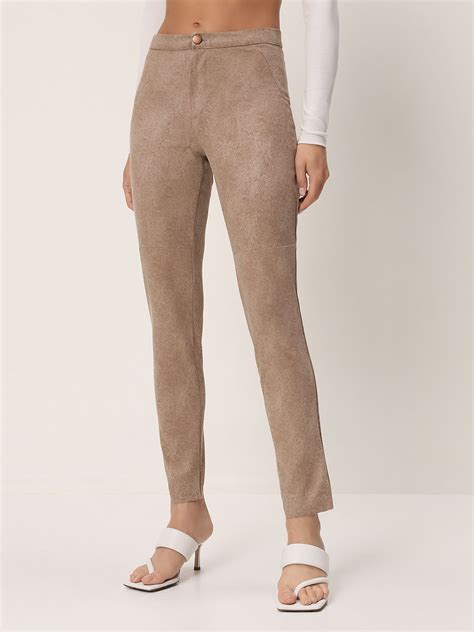CALZEDONIA — купить товары CALZEDONIA в интернет-магазине OZON