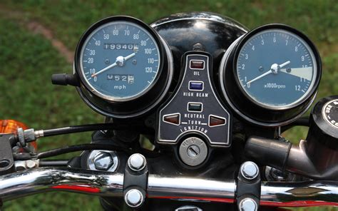 Honda CB 400 Four (1974 - 1977) - Grundsolides Alltagsmotorrad