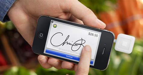 square mobile commerce device launched  canada slashgear