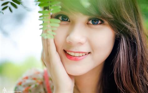 gambar wanita cantik  wallpaper  wallpaperz