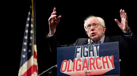 Bernie Sanders calls on Iowans to 'stand up and fight back'