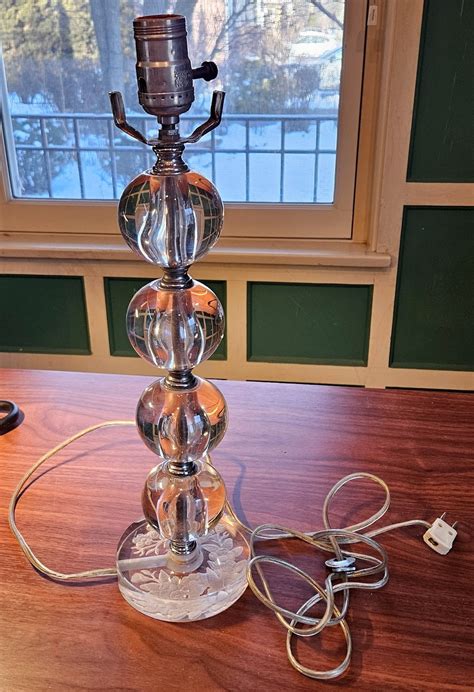 How to fix this lamp? - Home Improvement Stack Exchange