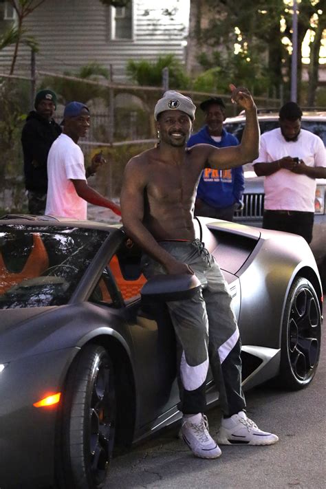 Chelsie Kyriss, ex-girlfriend and mom of Antonio Brown’s children