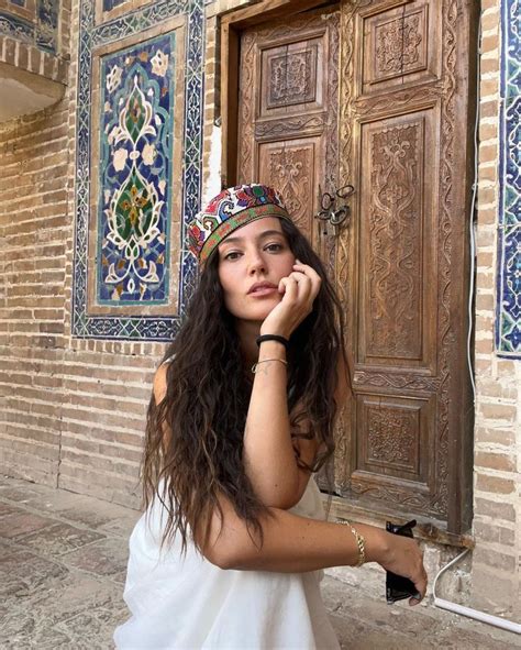 PELİN AKİL Series and Movies - Age, Height, Weight, Biography ...