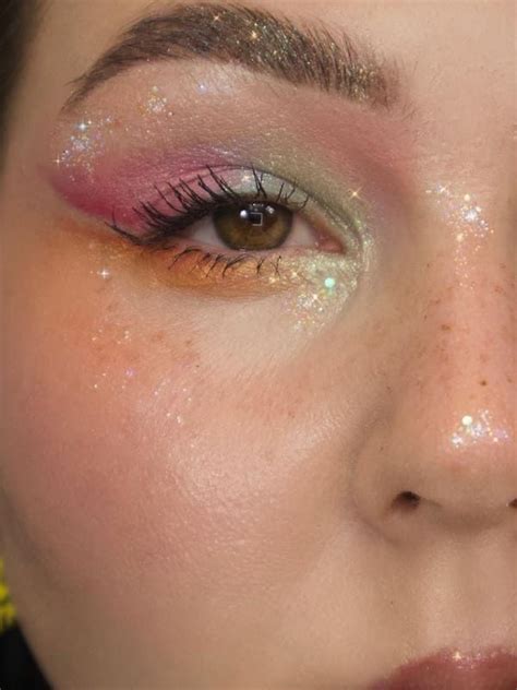 Eggcellent Easter Eyes: Festive Makeup Ideas