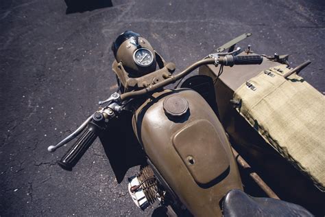 An Original Soviet Military-Specification Dnepr KMZ MV-750