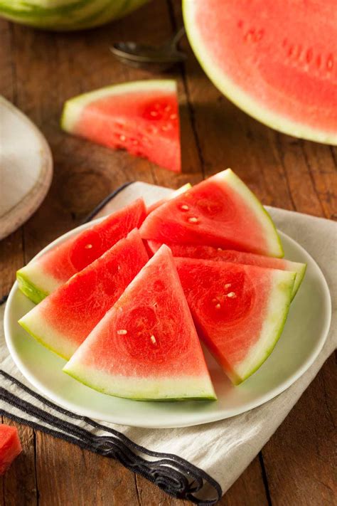 Is Watermelon Keto and Carbs in Watermelon (+ Keto Watermelon Recipe