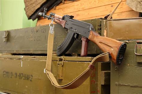 Автомат Калашникова 74-го года / АК-74 / АК-74М