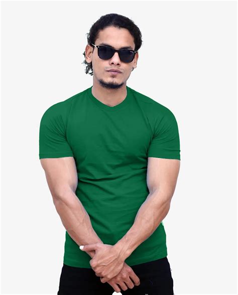 green tshirt for men 5
