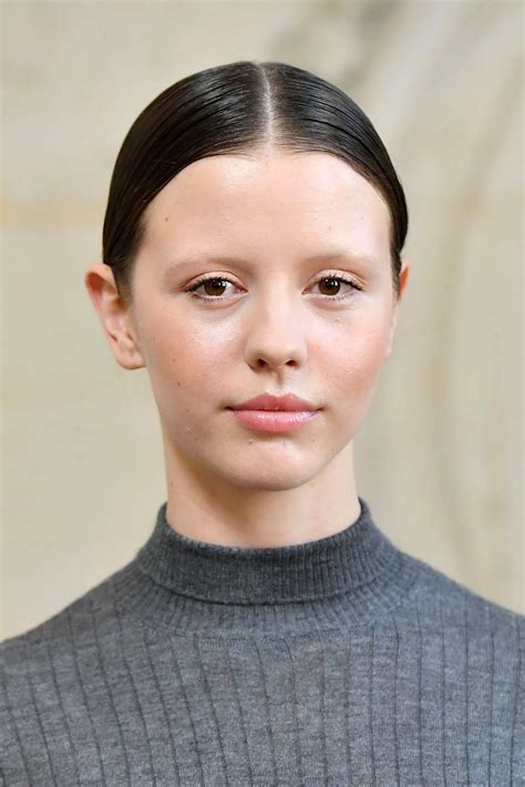 Is Mia Dior's Fame All Hype? Experts Reveal The Shocking Truth. Image 8