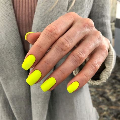 Неон маникюр | Unghie idee, Unghie stile neon, Idee per manicure