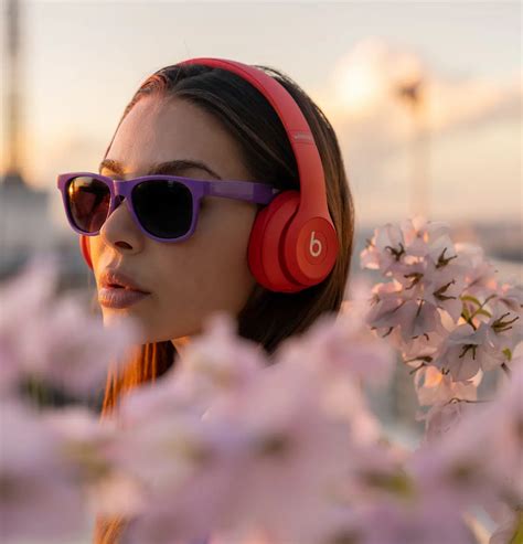 A Guide to Beats Headphones in 2024 - 42West, Adorama