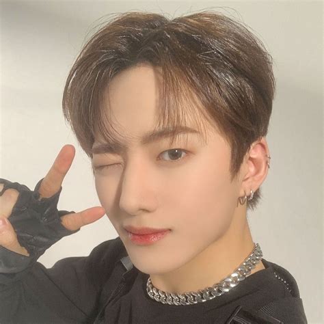 Épinglé sur minjae