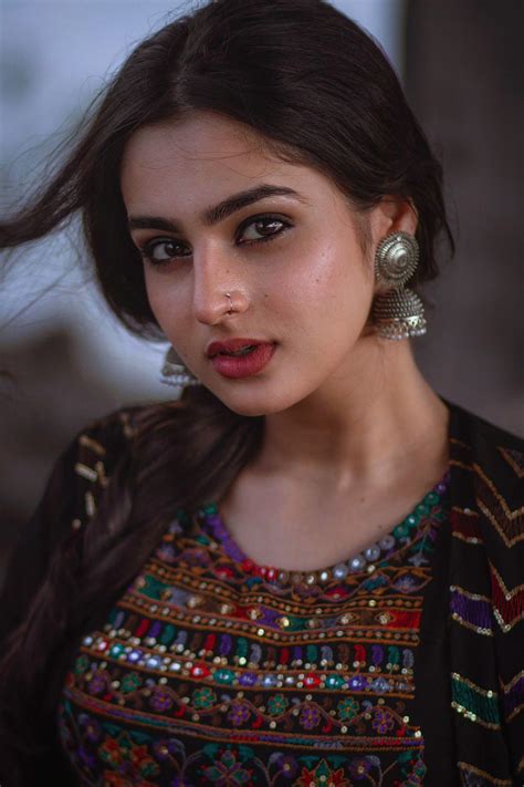 ayesha khan face closeup rindianactressss