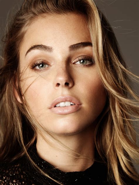 Elizabeth Cameron Turner : r/PrettyGirls