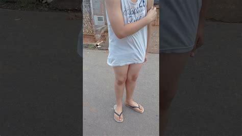 Tive que andar sem cueca na rua porque perdi no jogo - YouTube