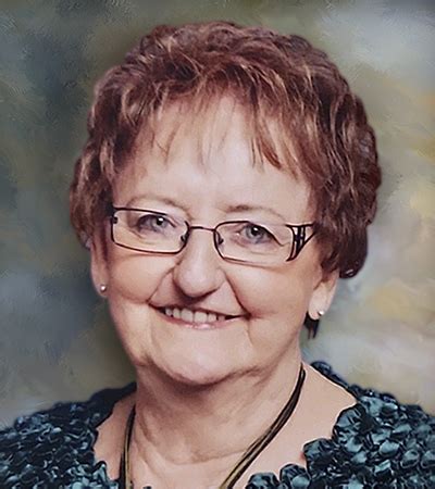 Suzanne Lavoie - Urgel Bourgie