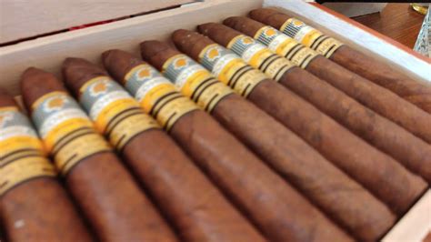 Дешевые Кубинские сигары. Поддельная COHIBA и другие... - YouTube