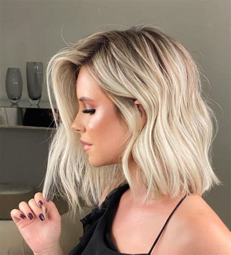 Long Bob Chanel De Bico Médio - Long Bob Medio Com Bico _ +30 fotos de cabelo repicado médio que vão te ...