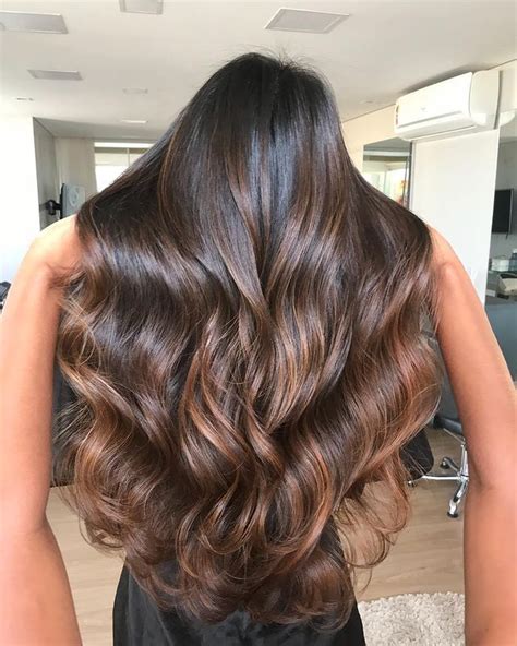 Mel Acobreado Em Morenas - Ticyanne Alcântara su Instagram: "Mel acobreado realizado apenas com ...