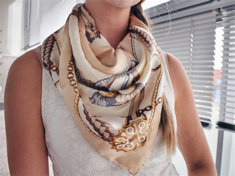 How To Wear A Very Long Scarf at Eileen Perry blog