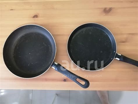 2 сковородки с рубля — купить в Красноярске. Состояние: Б/у. Сковороды ...