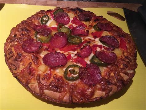 My homemade pizza porn. Sometimes you've got to share those special
