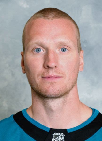 John Klingberg Hockey Stats and Profile at hockeydb.com