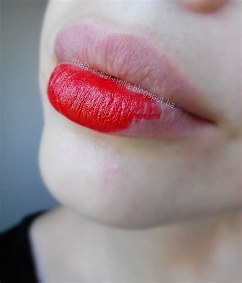 mela-e-cannella: FARMASI Lipstick - Elegant 1