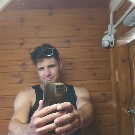 Mandy Roberts - Mandy Roberts updated her cover photo.