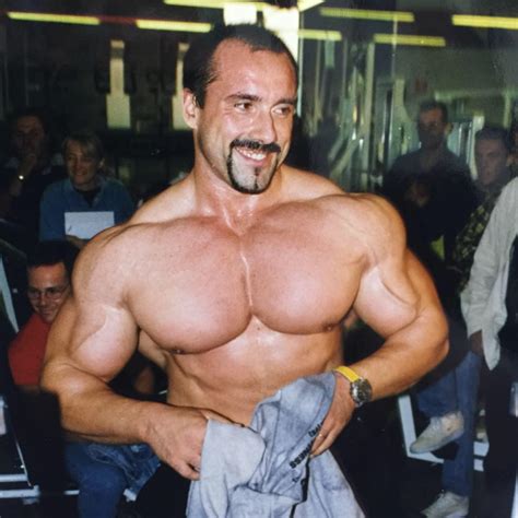 Worldwide Bodybuilders: Legendary Italian champion Piero Nocerino