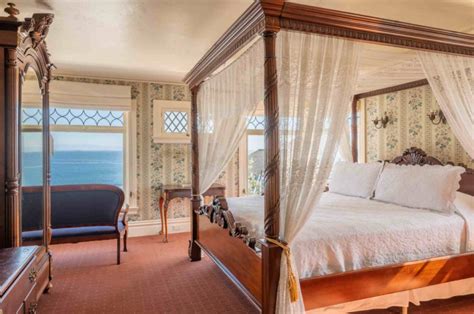 Parke | Panoramic Ocean View with Fireplace | Fireside Room