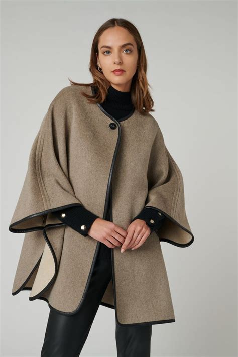 Cape en laine mélangée - TU | Poncho laine, Cape en laine, Laine