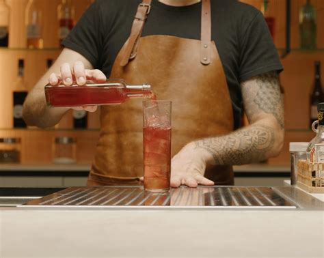 pour liquor mastering  art  perfect cocktails