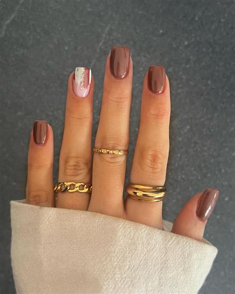 41+ Classy Short Fall Nail Designs For 2025 - DrExplains