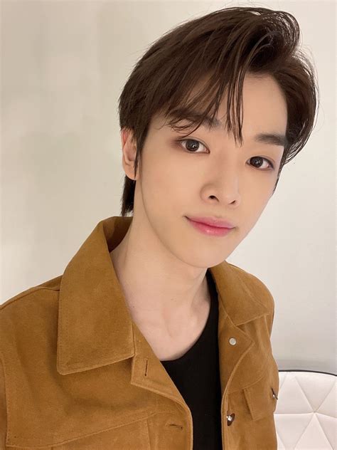 💌💭 on Twitter: "[SUNGCHAN] 💭🦌… " Nct 127, Yang Yang, K Pop, Taeyong ...