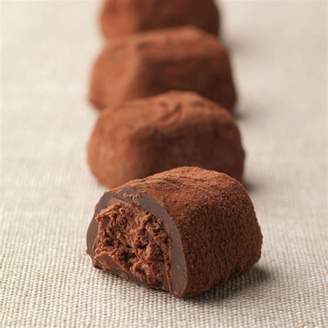Chocolate Truffles, 175 g, +/- 11 truffles - Delivery in Switzerland by ...