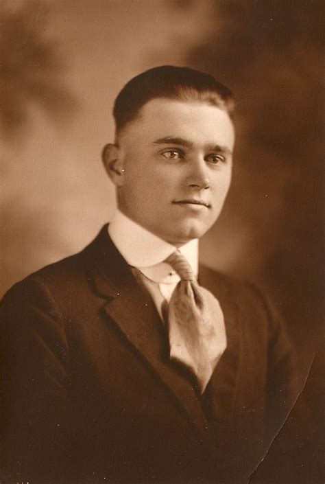 Elmer Emil Peters (1898-1972) - Find a Grave Memorial